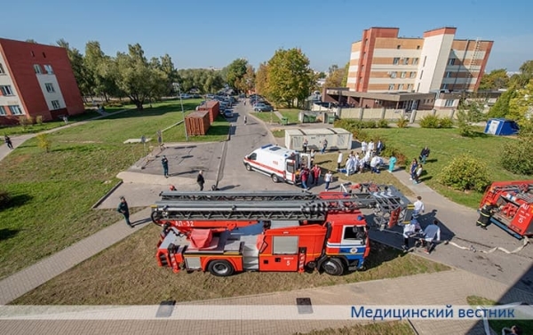 
        В ГКБСМП прошли командно-штабные учения в режиме ЧС			    