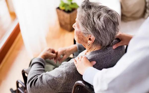 
        Пока не поздно: медикаментозная терапия деменции и болезни Альцгеймера			    