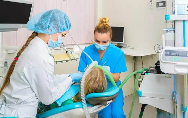 
        Медикаментозный сон в стоматологии                    